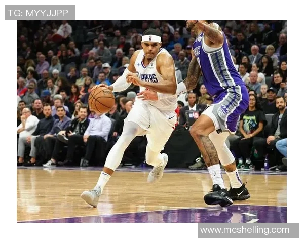 阳光与自由人对决前瞻分析及赛季走势预测探讨