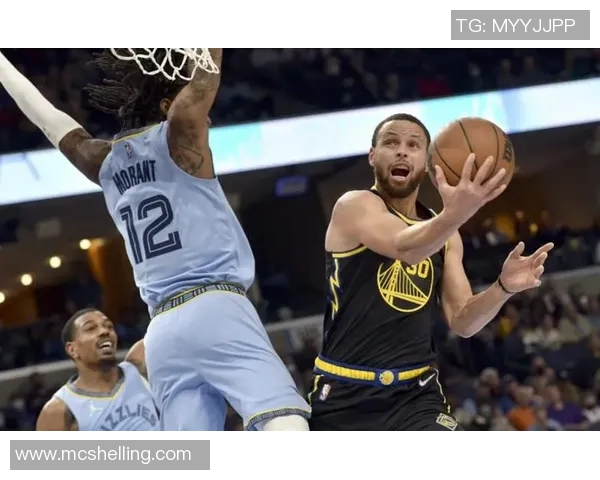 勇士与小牛2015至2016赛季精彩对决回顾与分析